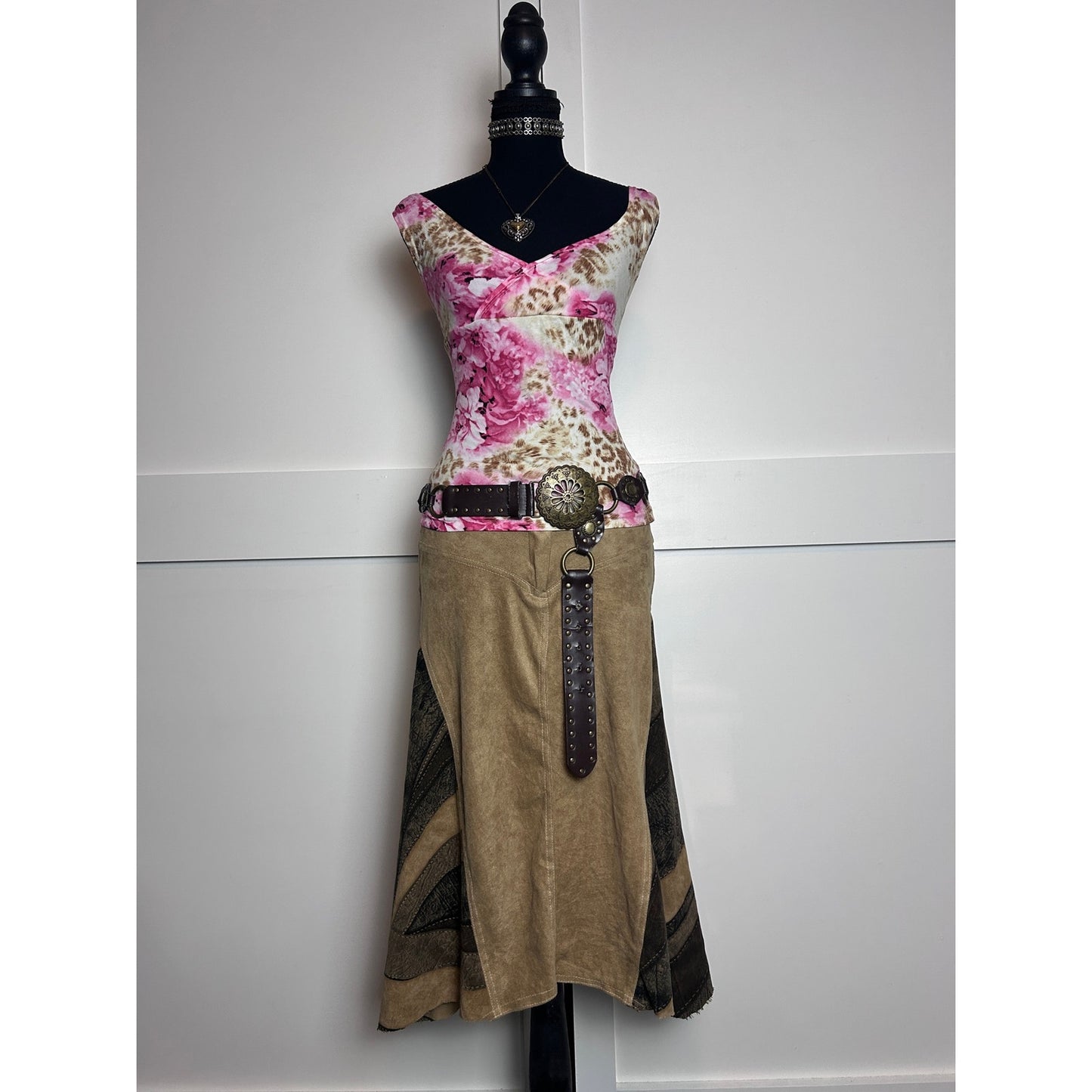 Rinascimento euro it girl suede skirt