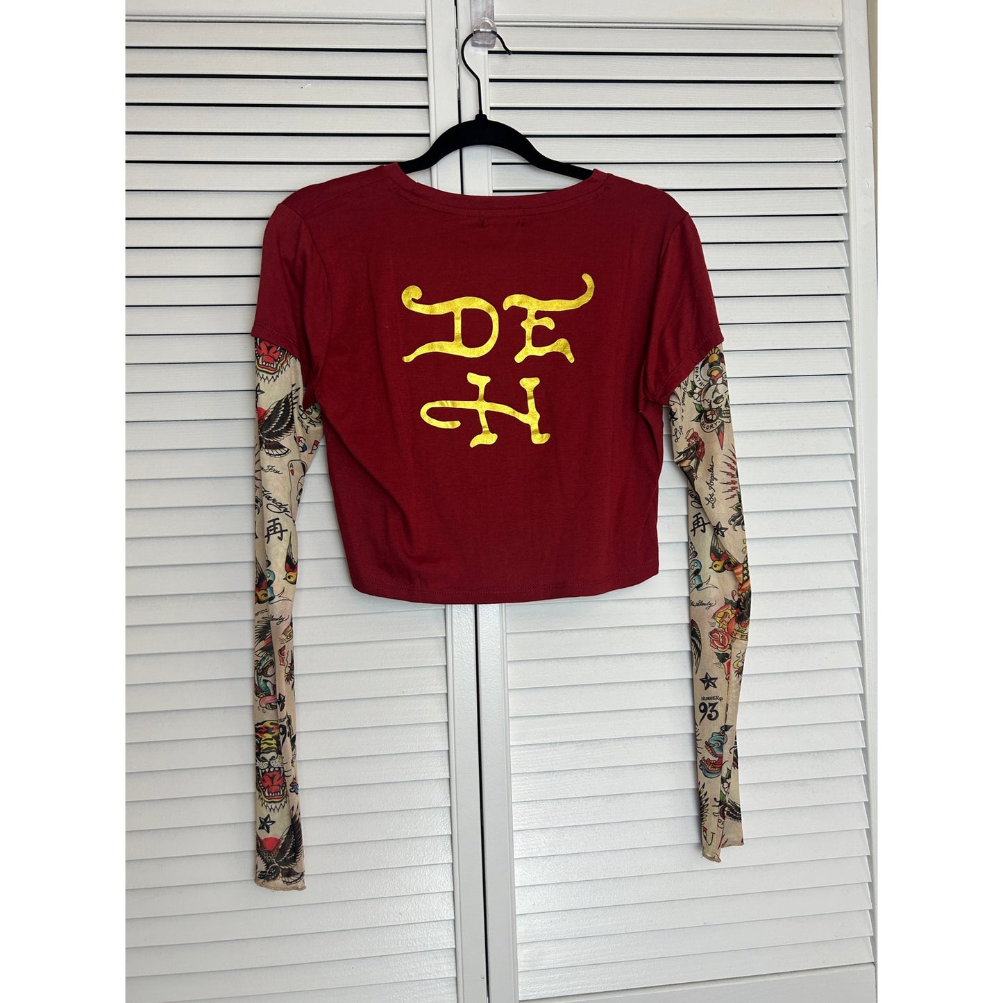 Ed Hardy Love Runs Wild Tiger Cropped Mesh Tattoo Sleeve Top Y2K McBling NWT