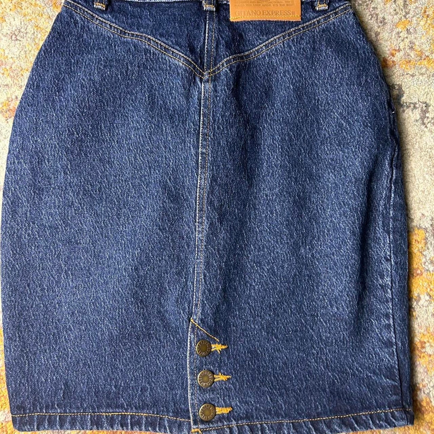 1980s Gitano express size 24x19 stone wash knee length denim skirt