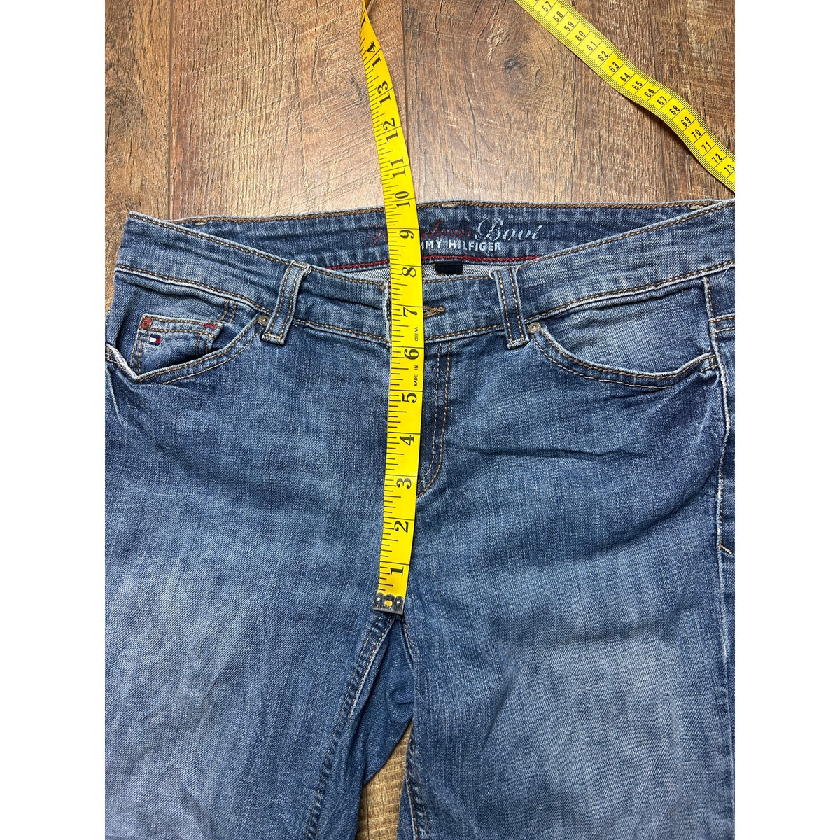 Tommy Hilfiger Y2K Low Rise Bootcut Jeans 30x29 Embroidered Back Pockets