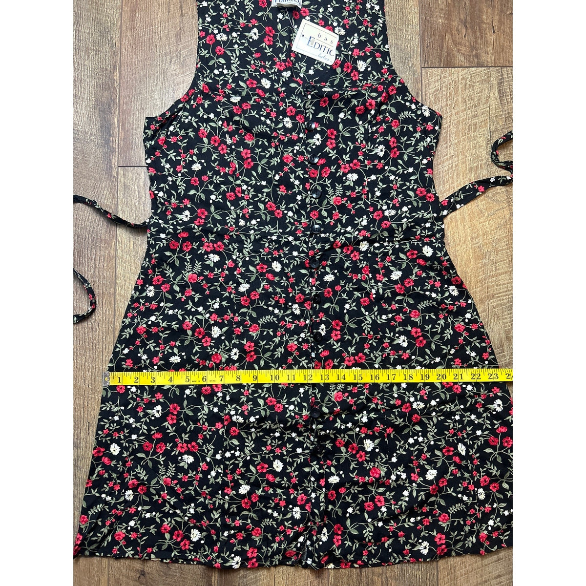 90s Witchy Dark Floral Tie Back Button-Up Dress — Basic Editions M