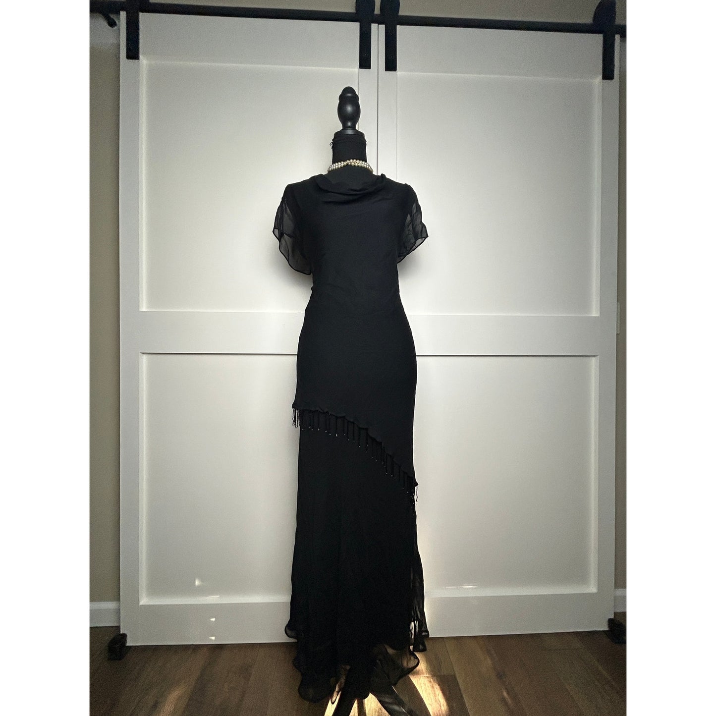 Robe longue en rayonne bleue perlée Eva taille 16